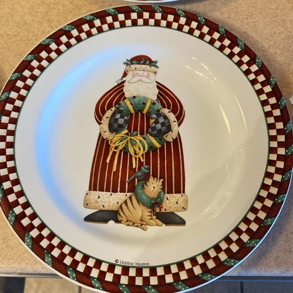 Vintage Christmas set of 4 Debbie Mum salad/dessert plates. Like new D/W M/W saf - Picture 4 of 5